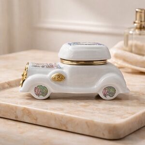 Italceramica Bomboniere Porcelain Car Trinket Box